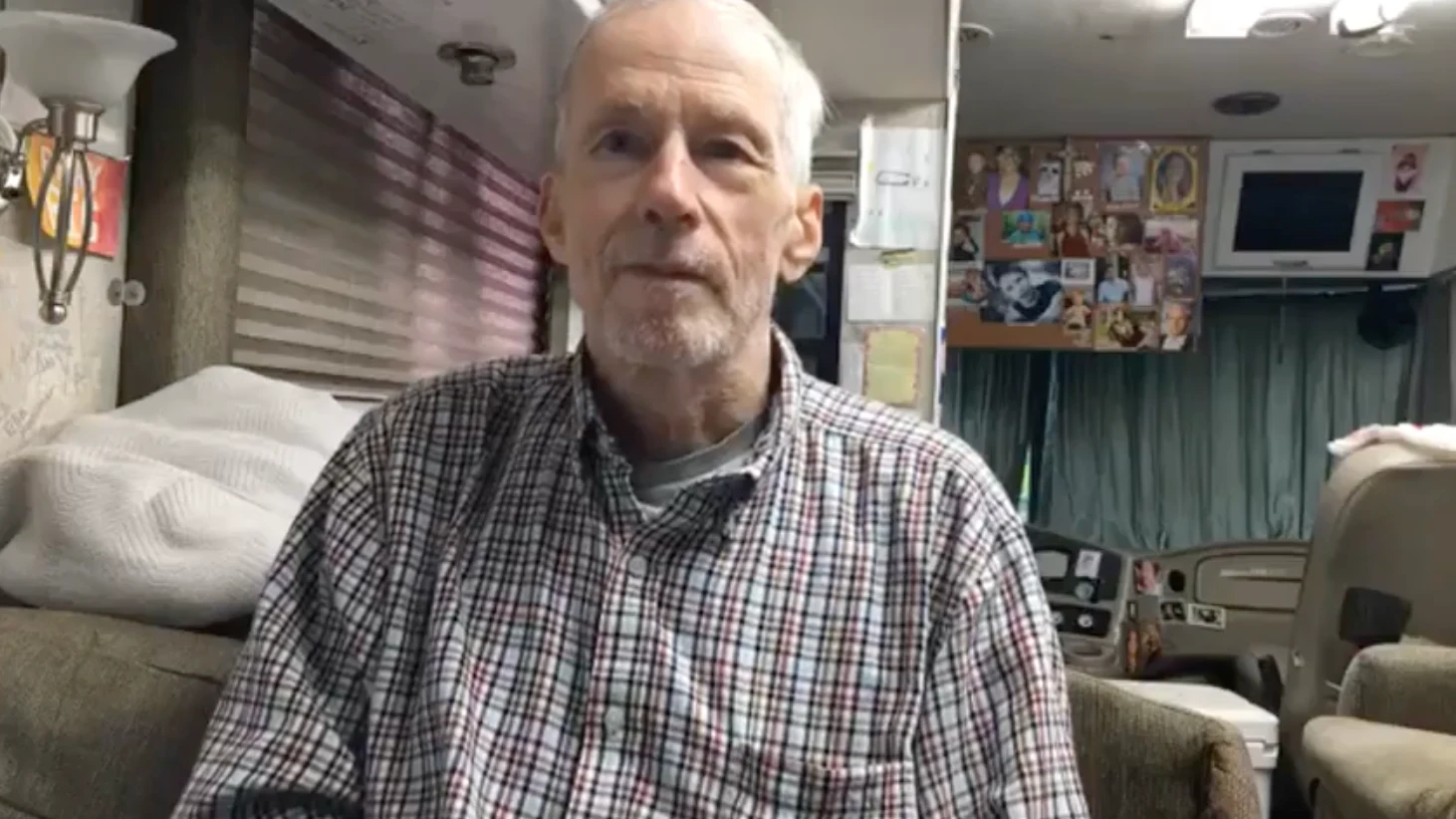 Scientist Leo Cashman — Avoid Vaccines