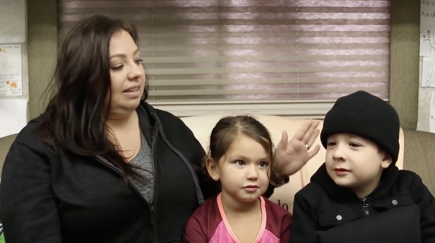 Mom Jasmine With Her Kids Eva and Luke