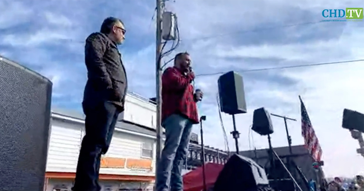 Sen. Ted Cruz Joins The People’s Convoy